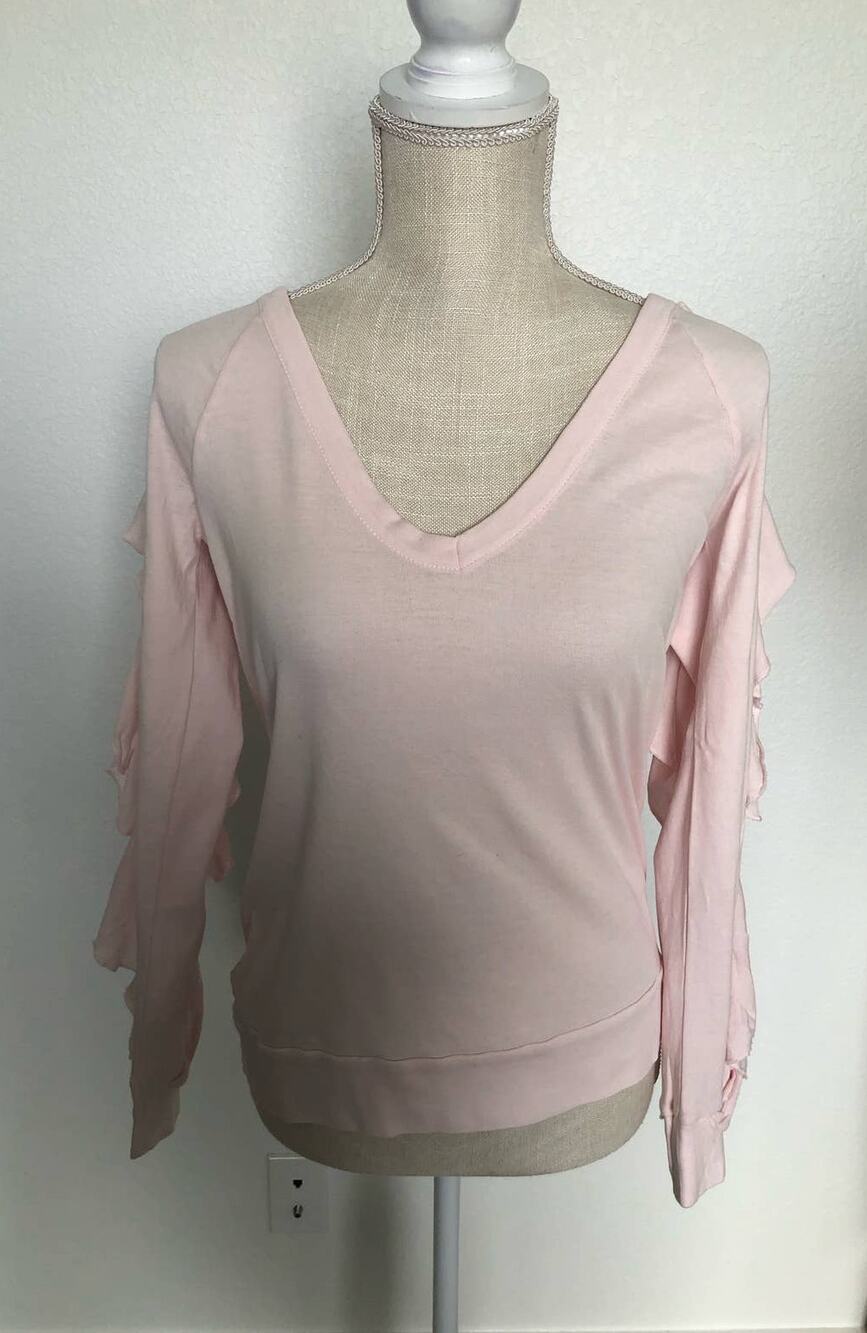 Chaser Lightest Pink V Neck Long Ruffle Sleeve Shirt - M